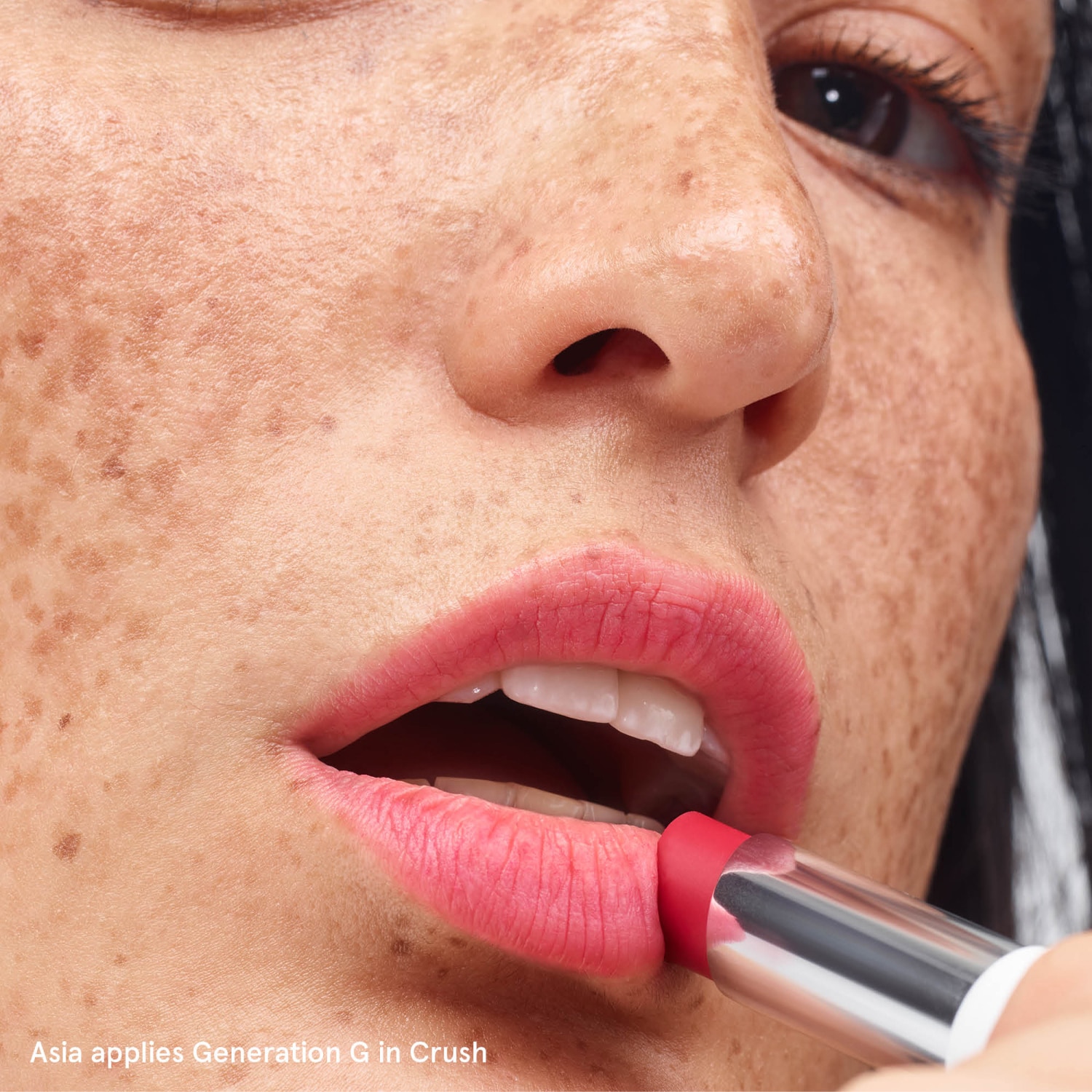 GENERATION G SHEER MATTE LIPSTICK (LÁPIZ LABIAL MATTE)
